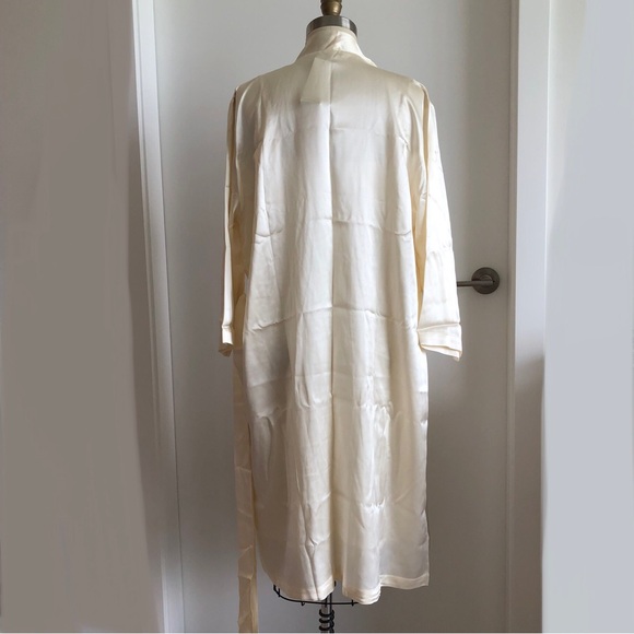 Yellow Silk Robe and Slip Set - Picture 2 of 7